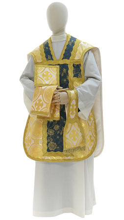 Casulla romana "Guadalupe" R487-K8